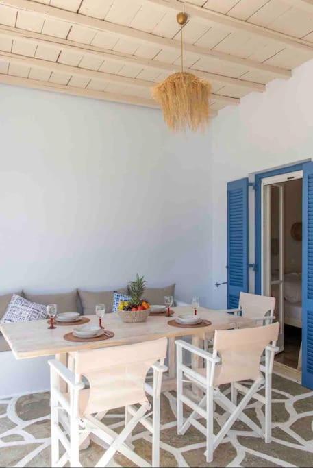 Appartement Θἔρως à Tínos Extérieur photo