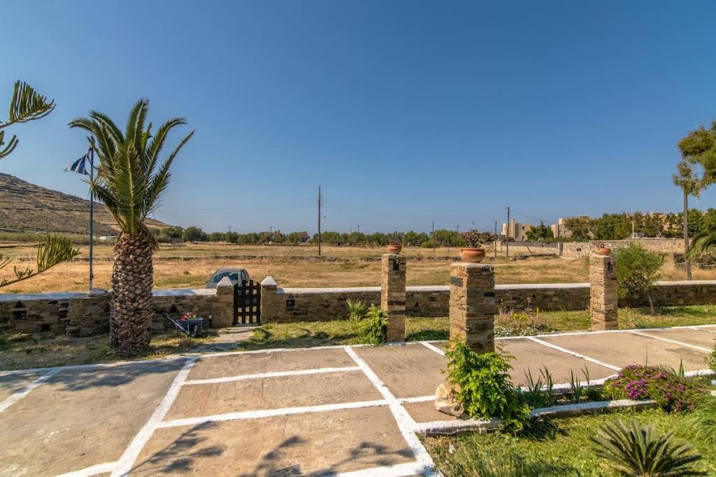 Appartement Θἔρως à Tínos Extérieur photo